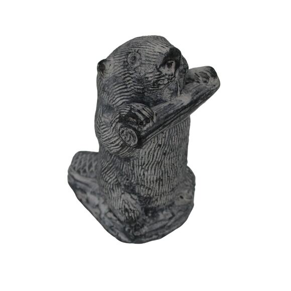 2 Vintage Beavers Soapstone Figurines - AL Wolf Hand Made in Canada - Picture 5 of 6